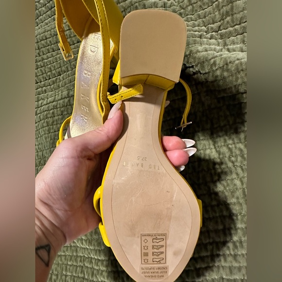 NEVER WORN Ted Baker ankle strap midi heel shoes Size 37.5 - Picture 7 of 11